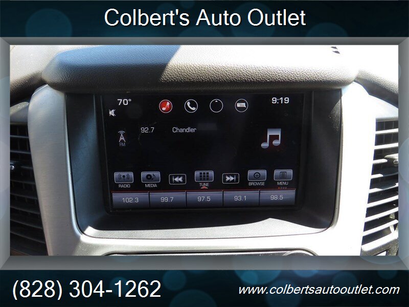 2016 GMC Yukon XL SLT 4x2 4dr SUV - Photo 28 - Hickory, NC 28601