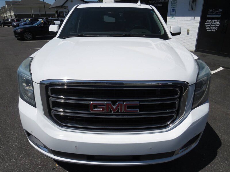 2016 GMC Yukon XL SLT 4x2 4dr SUV - Photo 3 - Hickory, NC 28601