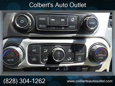 2016 GMC Yukon XL SLT 4x2 4dr SUV - Photo 30 - Hickory, NC 28601