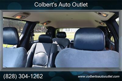 2001 Chrysler Town & Country Limited   - Photo 25 - Hickory, NC 28601