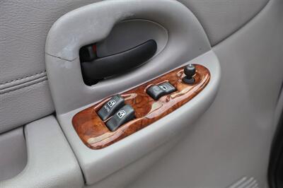2001 Oldsmobile Silhouette Premiere 4dr Extended Mini Van   - Photo 21 - Hickory, NC 28601