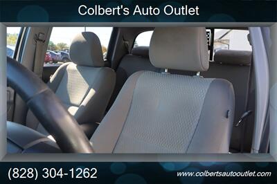 2013 Toyota Tacoma V6   - Photo 13 - Hickory, NC 28601