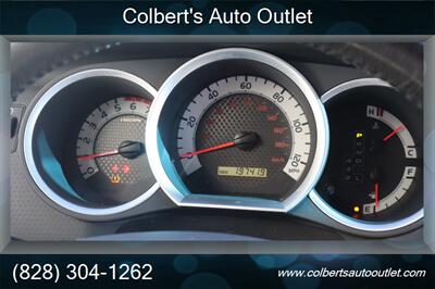 2013 Toyota Tacoma V6   - Photo 26 - Hickory, NC 28601