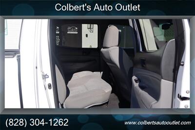 2013 Toyota Tacoma V6   - Photo 17 - Hickory, NC 28601