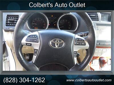 2012 Toyota Highlander Limited AWD 4dr SUV   - Photo 22 - Hickory, NC 28601