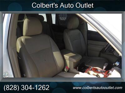 2012 Toyota Highlander Limited AWD 4dr SUV   - Photo 17 - Hickory, NC 28601