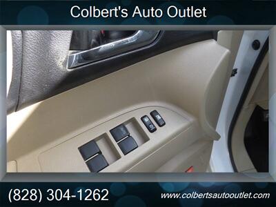 2012 Toyota Highlander Limited AWD 4dr SUV   - Photo 21 - Hickory, NC 28601