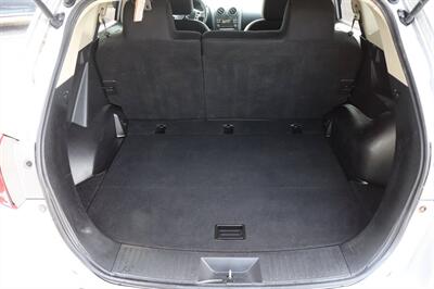 2012 Nissan Rogue SV   - Photo 18 - Hickory, NC 28601