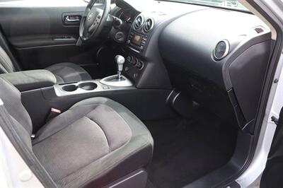 2012 Nissan Rogue SV   - Photo 21 - Hickory, NC 28601