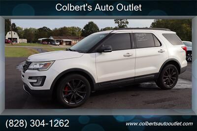 2017 Ford Explorer XLT   - Photo 2 - Hickory, NC 28601