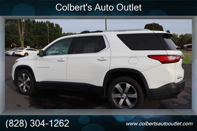 2018 Chevrolet Traverse LT Leather - Photo 3 - Hickory, NC 28601