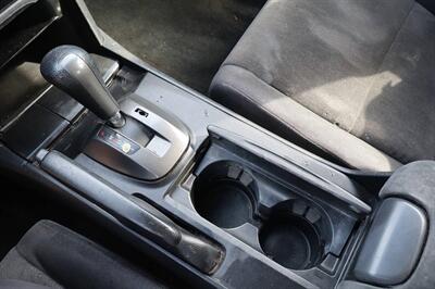 2010 Honda Accord LX 4dr Sedan 5A   - Photo 24 - Hickory, NC 28601