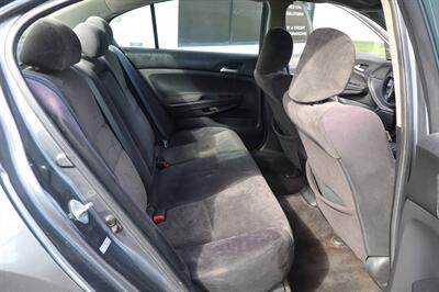 2010 Honda Accord LX 4dr Sedan 5A   - Photo 16 - Hickory, NC 28601