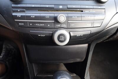 2010 Honda Accord LX 4dr Sedan 5A   - Photo 23 - Hickory, NC 28601
