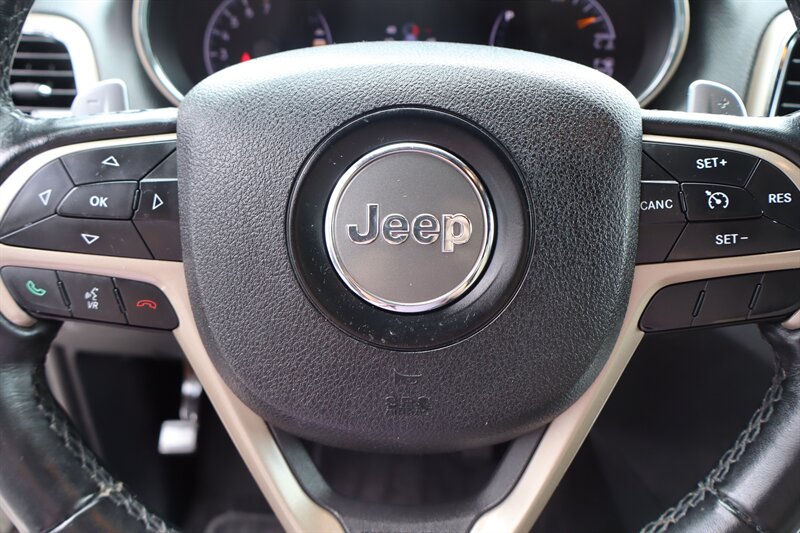 2016 Jeep Grand Cherokee Laredo 4x4 4dr SUV - Photo 21 - Hickory, NC 28601