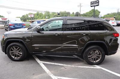 2016 Jeep Grand Cherokee Laredo 4x4 4dr SUV - Photo 5 - Hickory, NC 28601