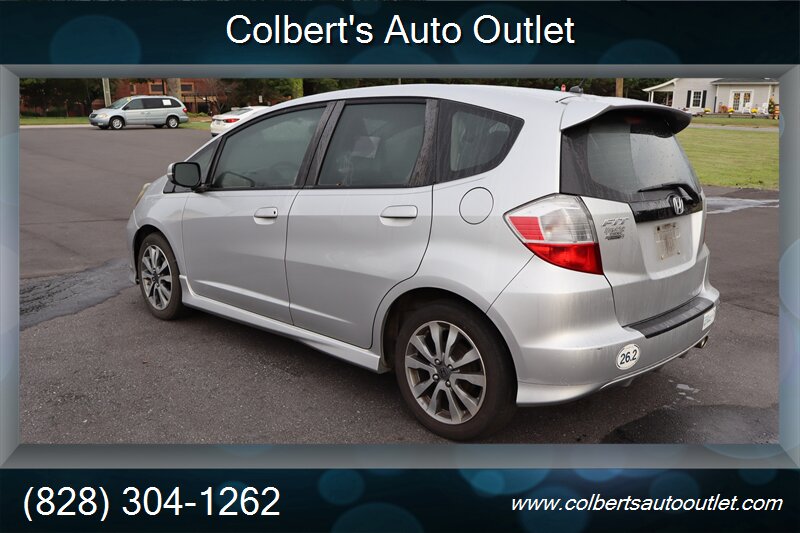 2012 Honda Fit Sport   - Photo 1 - Hickory, NC 28601