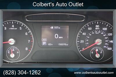 2019 Kia Sorento LX 4dr SUV - Photo 19 - Hickory, NC 28601