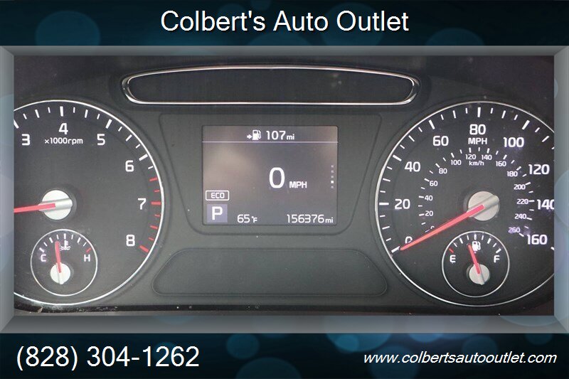 2019 Kia Sorento LX 4dr SUV - Photo 19 - Hickory, NC 28601