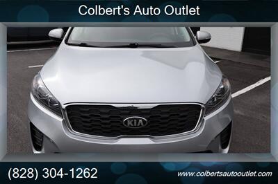 2019 Kia Sorento LX 4dr SUV - Photo 3 - Hickory, NC 28601