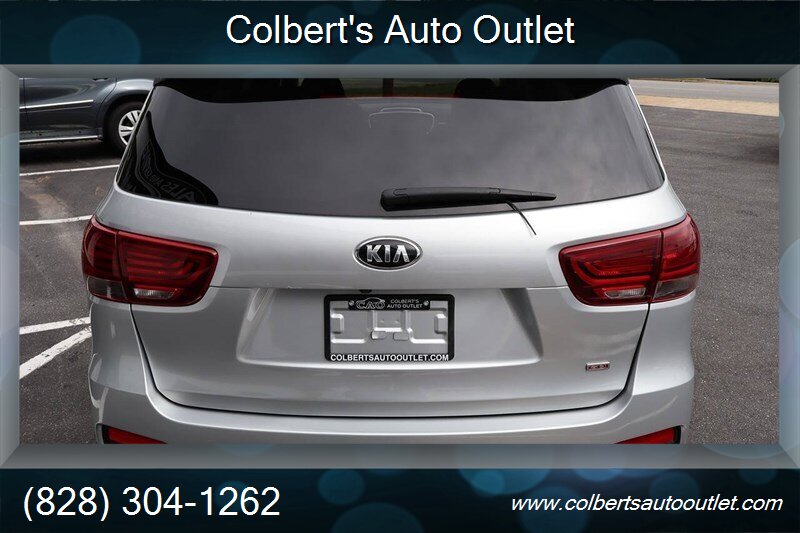 2019 Kia Sorento LX 4dr SUV - Photo 7 - Hickory, NC 28601