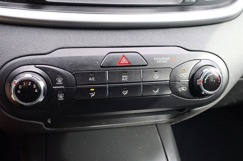 2019 Kia Sorento LX 4dr SUV - Photo 22 - Hickory, NC 28601
