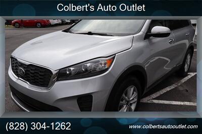 2019 Kia Sorento LX 4dr SUV - Photo 4 - Hickory, NC 28601