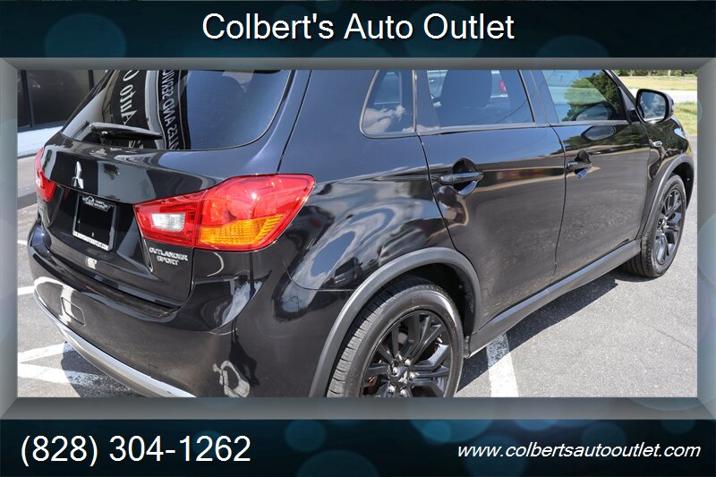 2017 Mitsubishi Outlander Sport LE - Photo 8 - Hickory, NC 28601