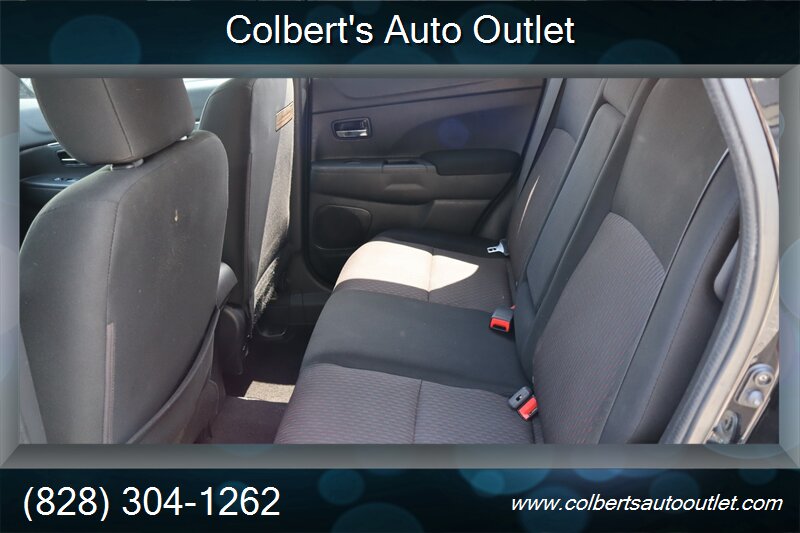 2017 Mitsubishi Outlander Sport LE - Photo 13 - Hickory, NC 28601