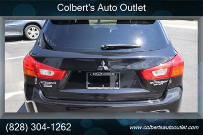 2017 Mitsubishi Outlander Sport LE - Photo 7 - Hickory, NC 28601