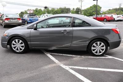 2010 Honda Civic LX 2dr Coupe 5A   - Photo 6 - Hickory, NC 28601
