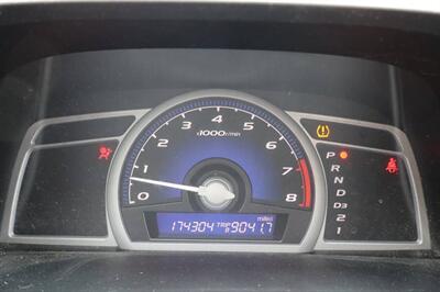 2010 Honda Civic LX 2dr Coupe 5A   - Photo 23 - Hickory, NC 28601