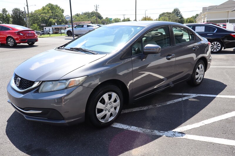 2015 Honda Civic LX - Photo 4 - Hickory, NC 28601