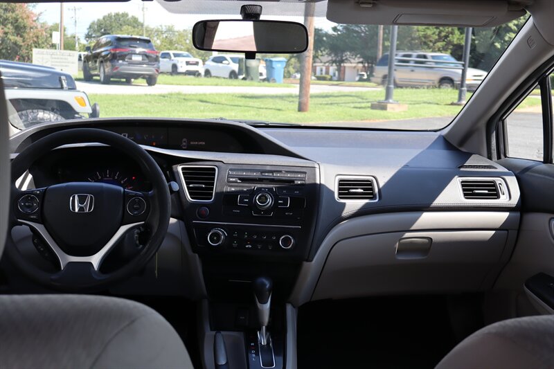 2015 Honda Civic LX - Photo 26 - Hickory, NC 28601