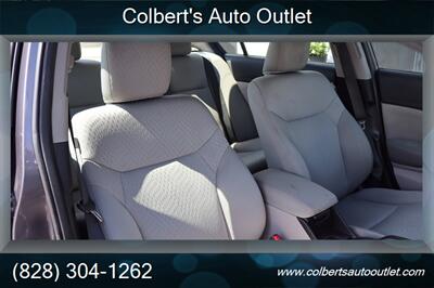 2015 Honda Civic LX - Photo 19 - Hickory, NC 28601