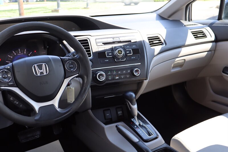 2015 Honda Civic LX - Photo 27 - Hickory, NC 28601