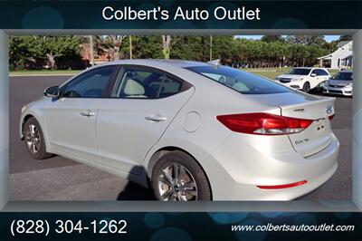 2017 Hyundai ELANTRA SE   - Photo 3 - Hickory, NC 28601