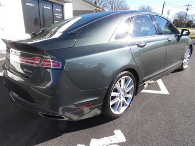 2016 Lincoln MKZ Base 4dr Sedan - Photo 9 - Hickory, NC 28601