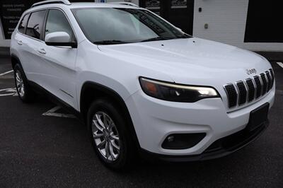 2019 Jeep Cherokee Latitude 4x4 4dr SUV   - Photo 2 - Hickory, NC 28601