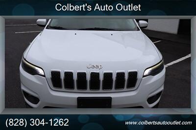 2019 Jeep Cherokee Latitude 4x4 4dr SUV - Photo 3 - Hickory, NC 28601