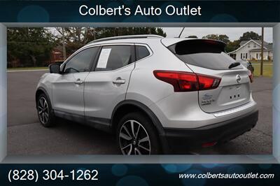 2018 Nissan Rogue Sport SL - Photo 3 - Hickory, NC 28601