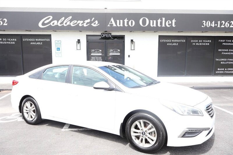 2015 Hyundai Sonata SE 4dr Sedan   - Photo 1 - Hickory, NC 28601