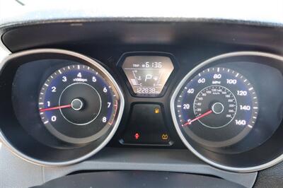 2016 Hyundai Elantra SE 4dr Sedan 6A (US)   - Photo 21 - Hickory, NC 28601