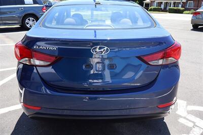 2016 Hyundai Elantra SE 4dr Sedan 6A (US)   - Photo 7 - Hickory, NC 28601