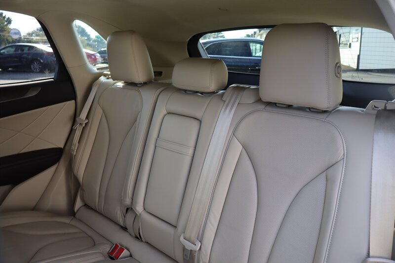 2017 Lincoln MKC Reserve - Photo 25 - Hickory, NC 28601