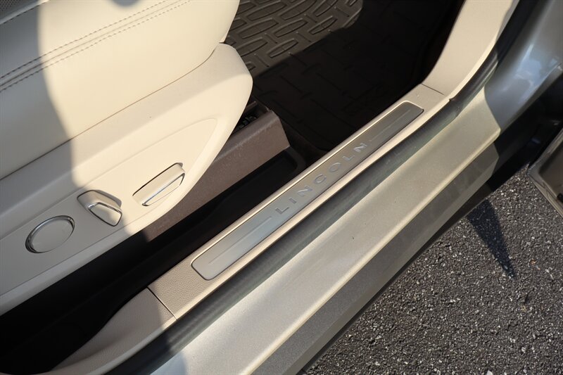 2017 Lincoln MKC Reserve - Photo 19 - Hickory, NC 28601