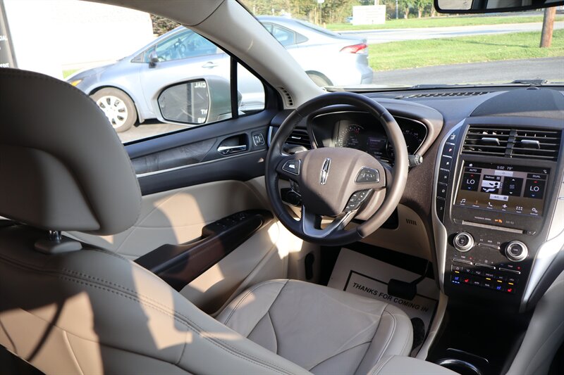2017 Lincoln MKC Reserve - Photo 29 - Hickory, NC 28601