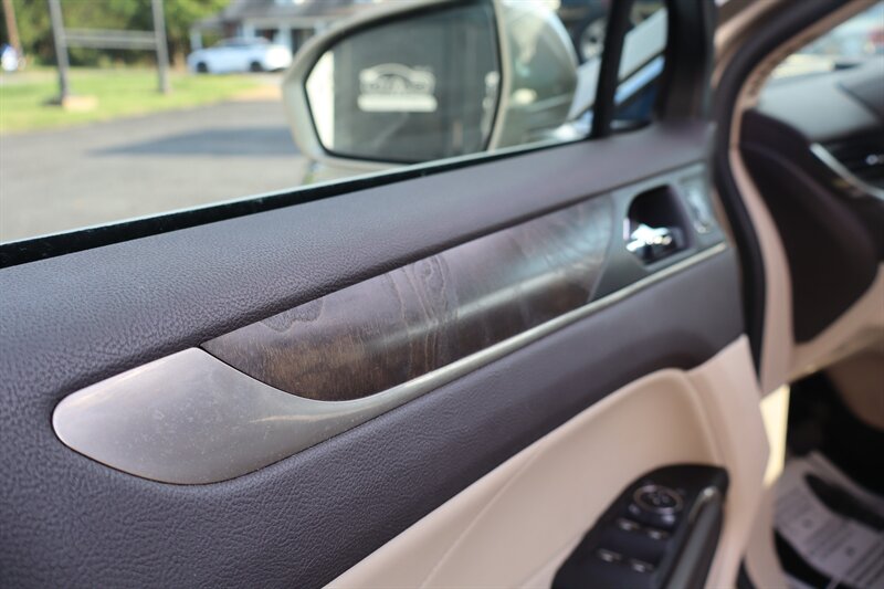 2017 Lincoln MKC Reserve - Photo 15 - Hickory, NC 28601