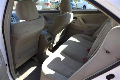 2010 Toyota Camry Base 4dr Sedan 6A   - Photo 14 - Hickory, NC 28601