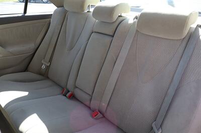 2010 Toyota Camry Base 4dr Sedan 6A   - Photo 15 - Hickory, NC 28601